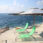 Appartement By The Sea Zavalatica, Korcula - 9280