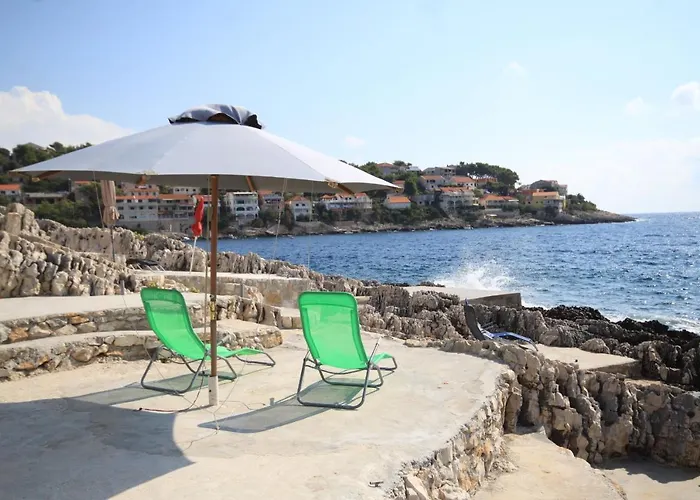By The Sea Zavalatica, Korcula - 9280