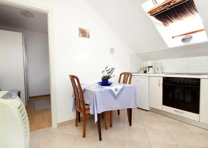 公寓 By The Sea Zavalatica, Korcula - 9280 *