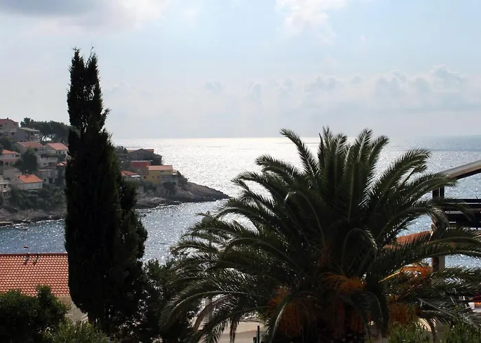 By The Sea Zavalatica, Korcula - 9280